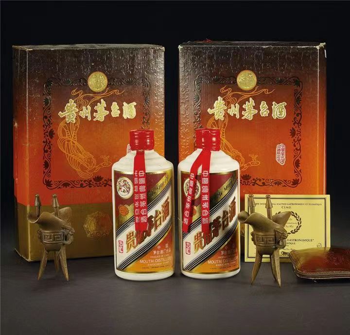 畜禽良种场礼盒茅台酒回收
